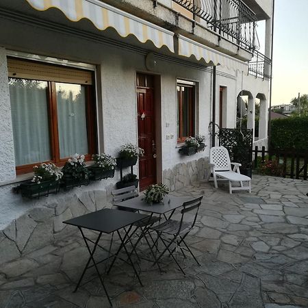 B&B Polline & Conchiglie Черіале Екстер'єр фото
